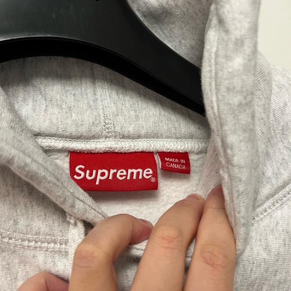 Supreme Chenille Applique Hooded Sweatshirt - Picture 5 of 5